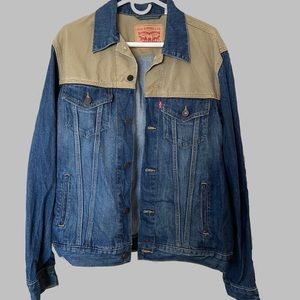 Levis Men’s Denim Jacket